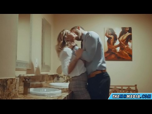 ❤️ Thaum ib tug busty blonde ntxias koj nyob rau hauv ib tug pej xeem chav dej ❤ porno ntawm porn hmn.full-porner-com.ru Ib ❤